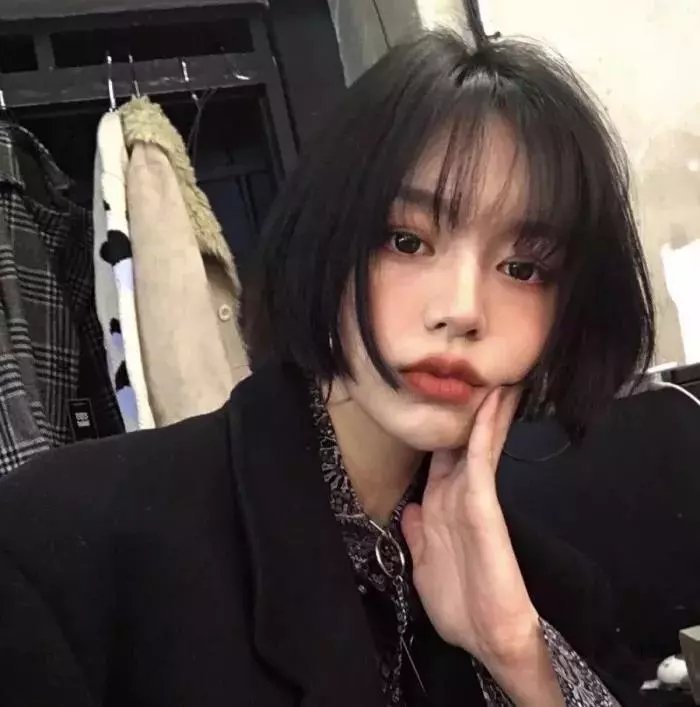 那些爱人封面