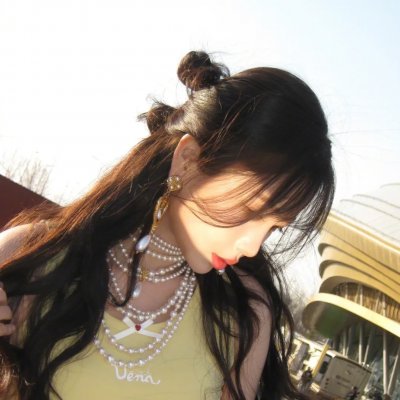性爱成瘾的女人封面
